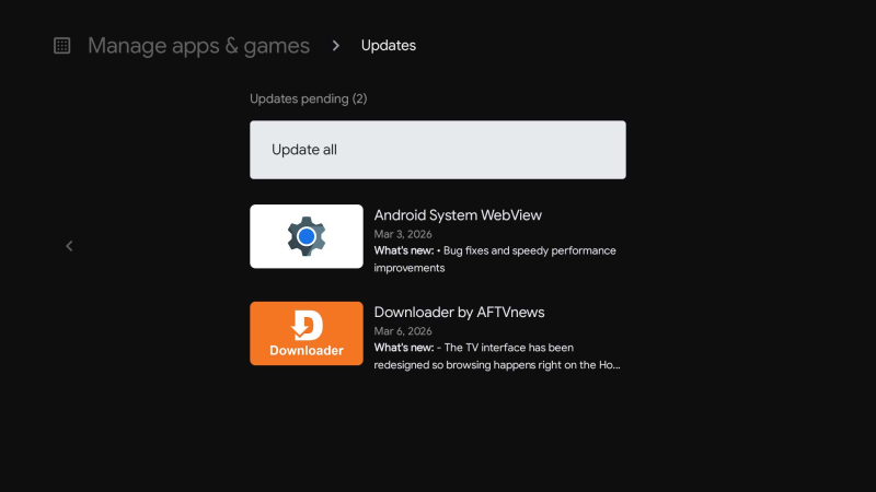 Schermata aggiornamenti app su Google TV con pulsante Aggiorna tutto.