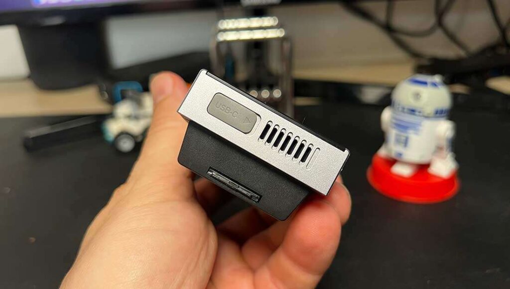Parte inferiore del video campanello Presa USB-C video dorbell Aosu
