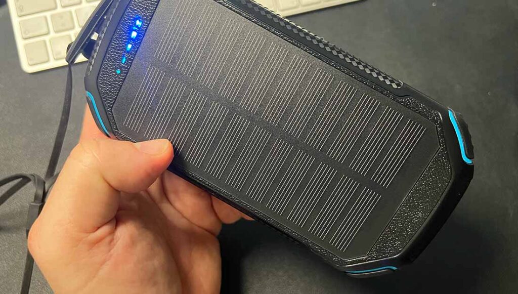 leoway powerbank solare