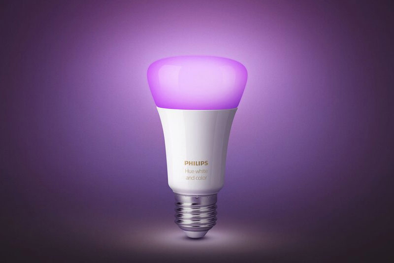Lampadina E27 White and Color di Philips Hue.