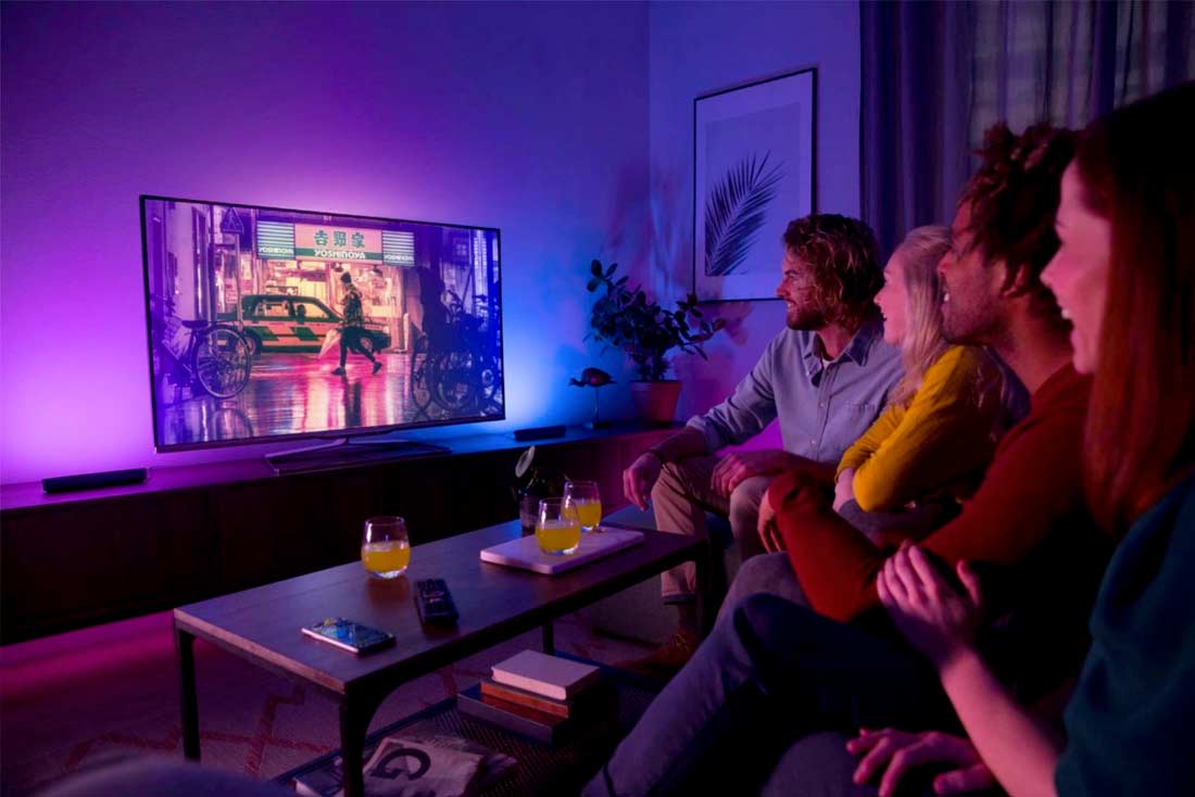Illuminazione sorround con le lampade Philips Hue