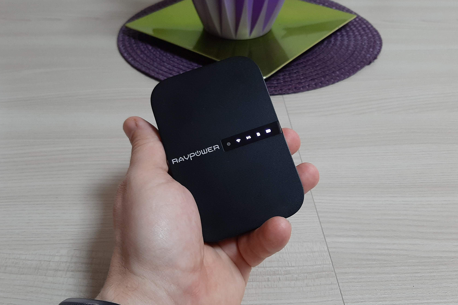 RAVPower FileHub 2019 gadget