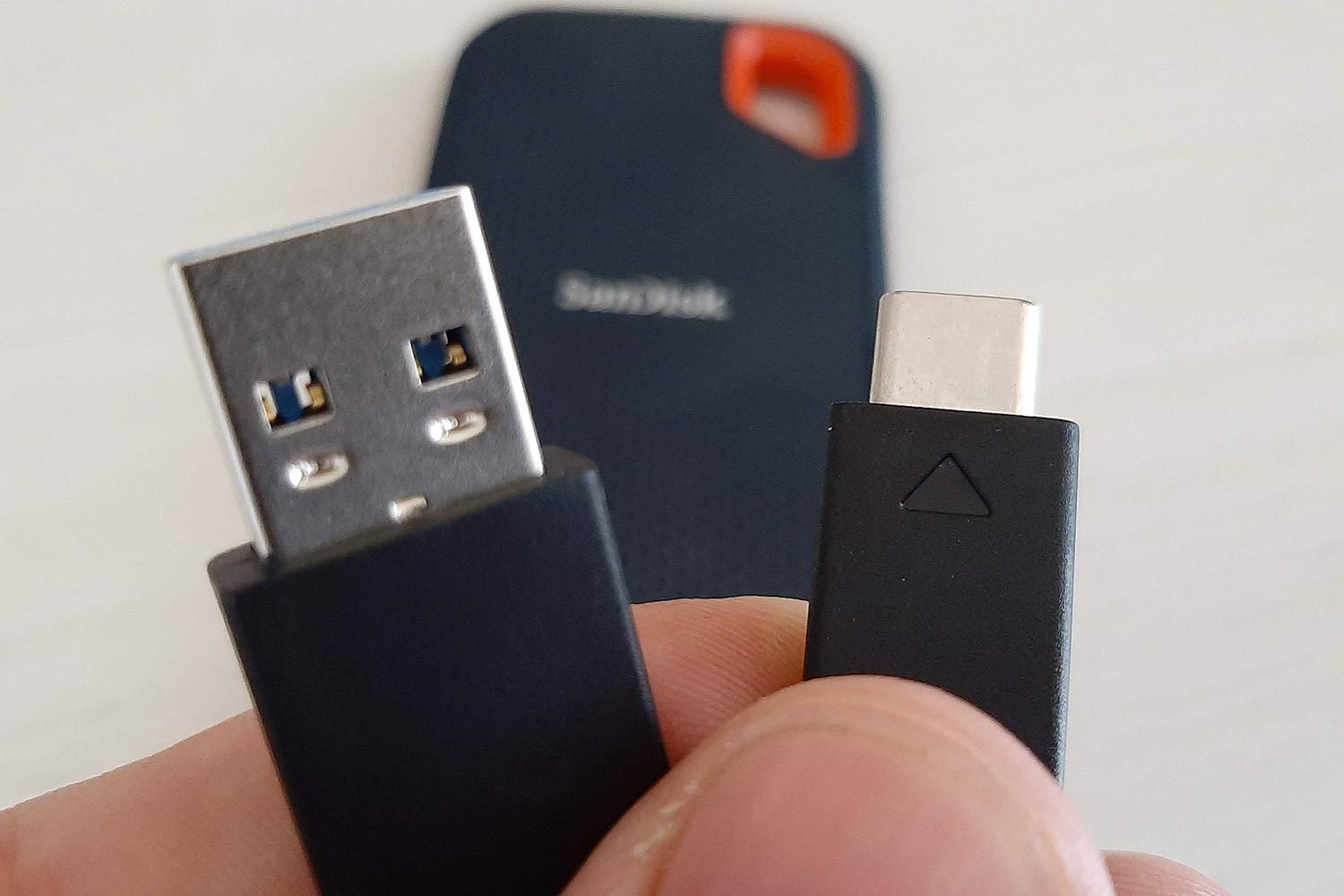 Cavetto USB tipo C e tipo A in confezione