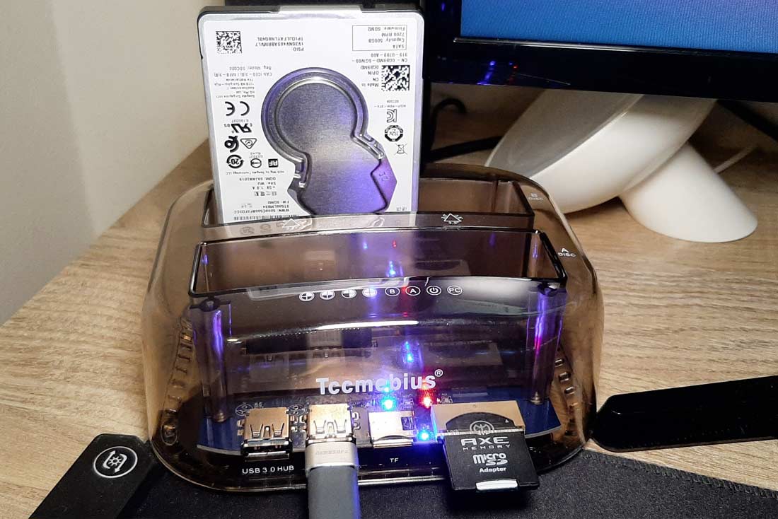 La dock per Hdd di Tccmebius su scrivania