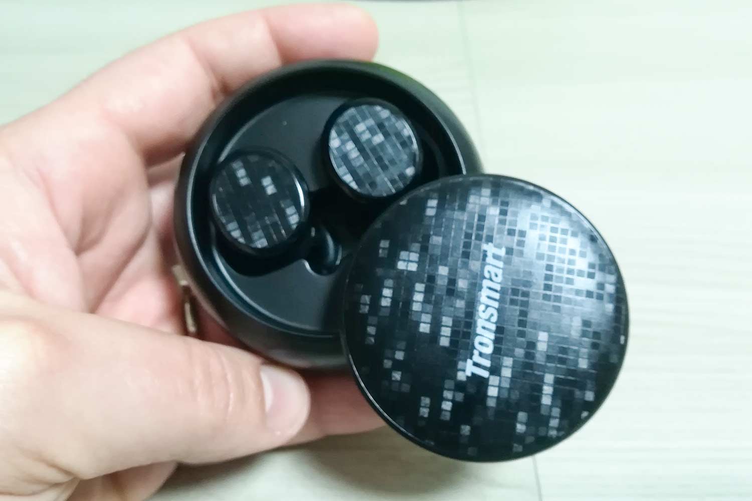 Auricolari e dock di ricarica cuffie Spunky